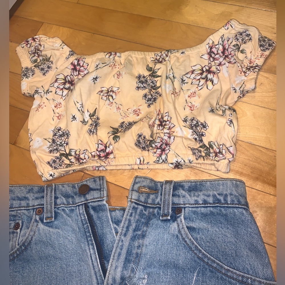 4 for 20$ pacsun crop
